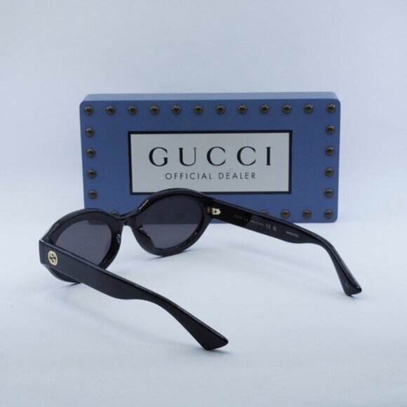 Gucci GG1579S 001 Oval Sunglasses - Black\\Grey main image 4